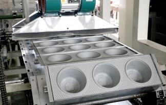 山東餐盒機(jī)哪家性價(jià)比高，真空成型機(jī)廠家推薦